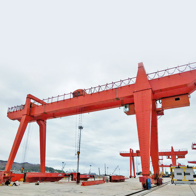 550KN ডাবল গিয়ার গ্যান্ট্রি ক্রেন টপ রানিং বক্স ফ্রেম ট্রলি সঙ্গে