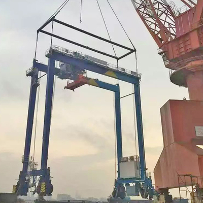 RTG টাইপ কনটেইনার গ্যান্ট্রি ক্রেন 40 টন 30 M/Min 20-30 মিটার